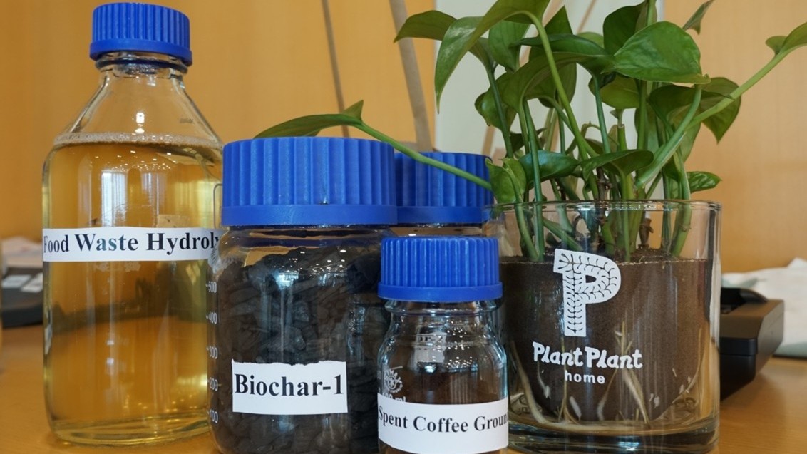 Prof. Xu awarded CRF 2024/25